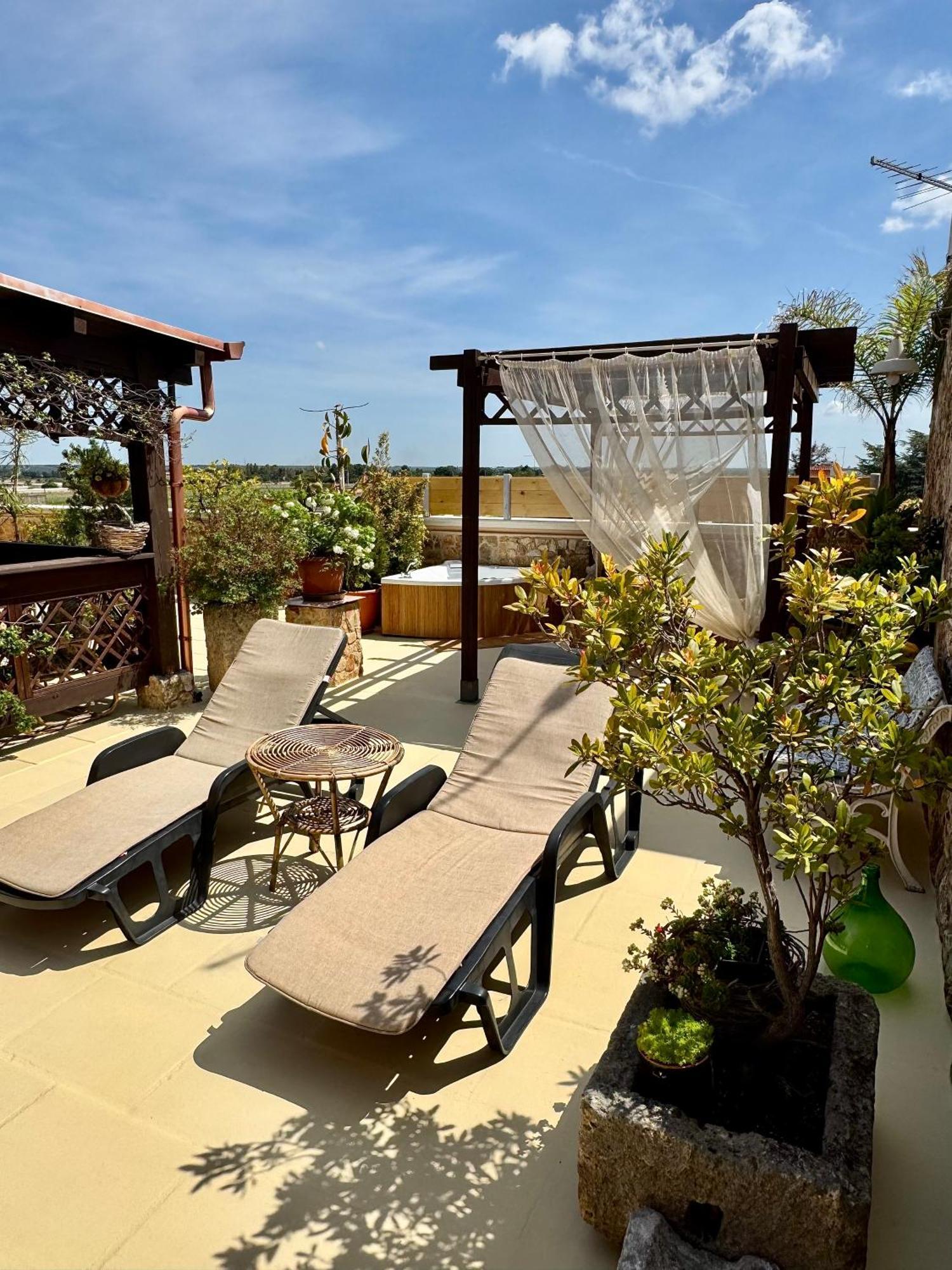 No Vabbe! Penthouse… Appartement Torre Santa Susanna Buitenkant foto